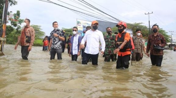 banjir danny pomanto