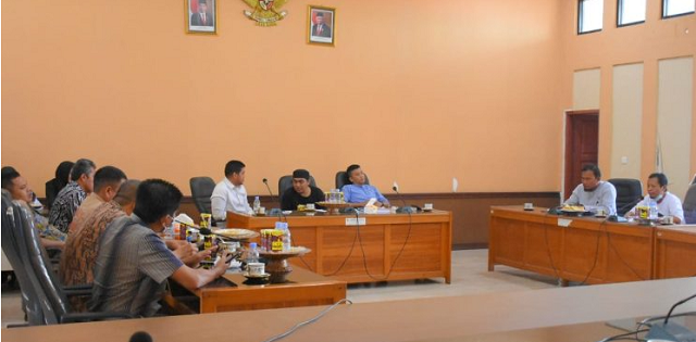 Badan Kehormatan DPRD Sinjai Terima Kunker DPRD Pangkep