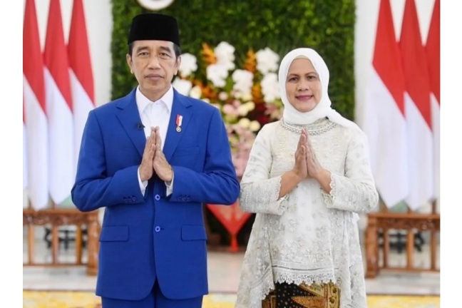 Jokowi dan Ibu Iriana Mengucapkan Selamat Hari Raya Idulfitri 1443 Hijriah