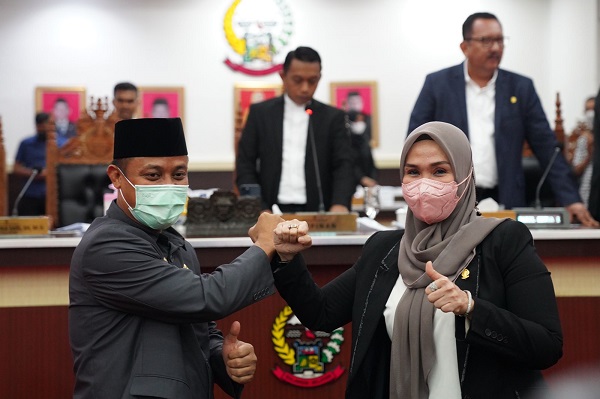 Gubernur Andi Sudirman bersama DPRD Sulsel Teken Nota Kesepakatan KUA-PPAS TA 2023