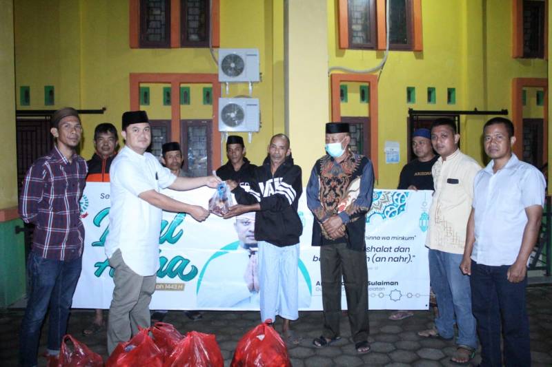 70 KTM di Gattareng Soppeng Dapat Bantuan Daging Kurban dari Gubernur Sulsel