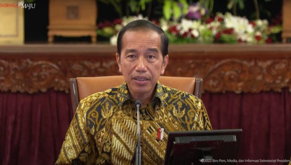 Presiden Jokowi Umumkan Pencabutan PPKM