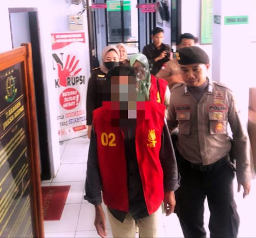 Kejari Selayar Tahan Mantan Kades dan Sekretaris Desa Parak