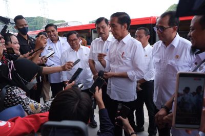 Presiden Jokowi Resmikan Pengoperasian Jalur Kereta Api Makassar, Maros dan Pare-Pare