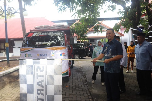 Bupati Basli Ali Serahkan Bantuan 122,09 Ton Beras untuk KPM di Selayar