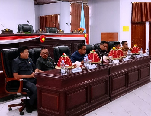 Satu Jam DPRD Selayar Bersama KPK