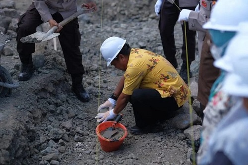 Sekda Peletakan Batu Pertama Pembangunan Mako Polres Soppeng