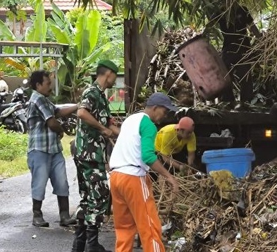 Galakkan Kerja Bakti, Wakil DPRD Selayar: Bersih Itu Wajib